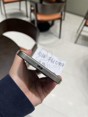 iphone 15 pro max 256gb - photo 3 of 5