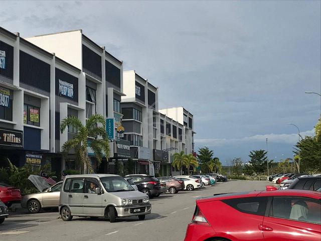 TENANTED 8.7K P/MONTH - 2 Storey Shoplot Blossom Drive Bandar Rimbayu 1