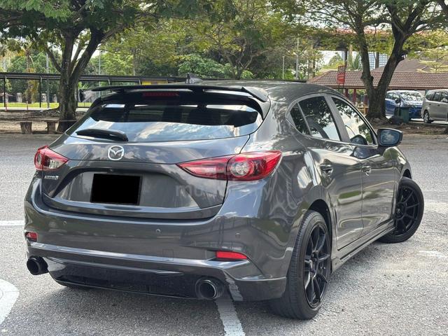 Mazda 3 2.0 HATCHBACK SKYACTIV (CKD) 3 YRS WRNTY - 2
