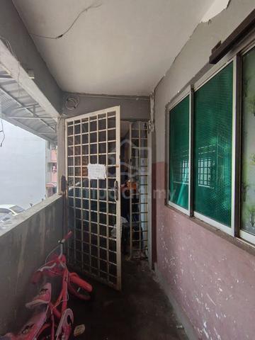 Balau 1