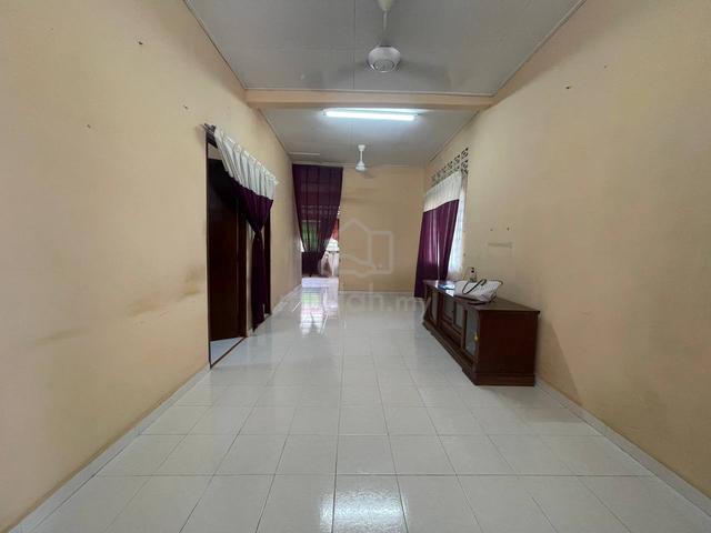 Corner Lot Teres Setingkat Taman Merlimau Batu Gajah Pasir Melaka 4