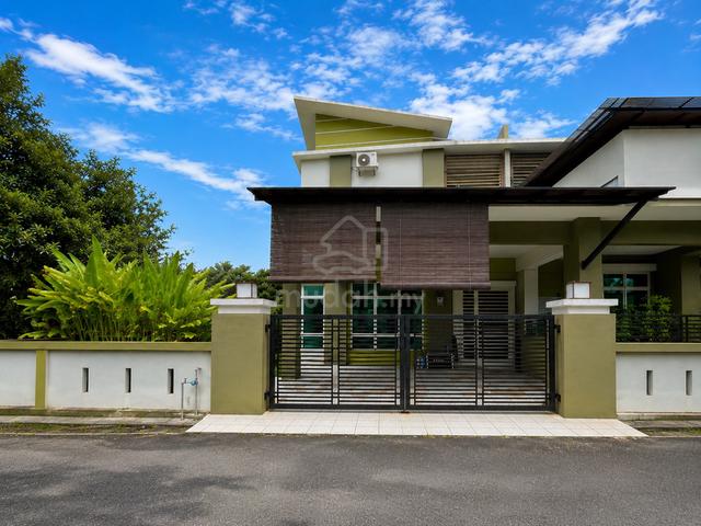 RUMAH CANTIK + CORNER LOT ‼️ 2 Storey Corner Semi-D Tiara Heights 1