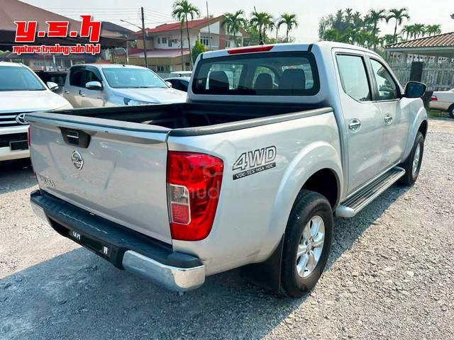 Nissan Navara NP300 2.5SE Auto 4X4 2018 - 4