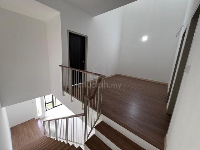 DIRECT OWNER Elmina Valley 2 Double Storey Terrace Dual Frontage 1