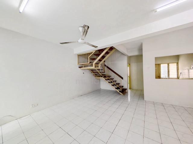 2-Storey Terrace @ Taman Puncak Jalil PUJ 2 Seri Kembangan For Sale 1