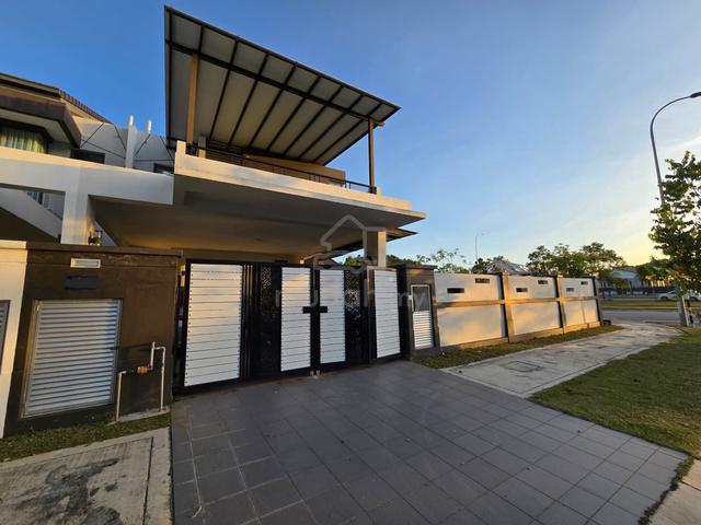 [CORNER LOT WITH POOL] Double Storey RIMBUN ALAM, S2 Heights FOR SALE 1