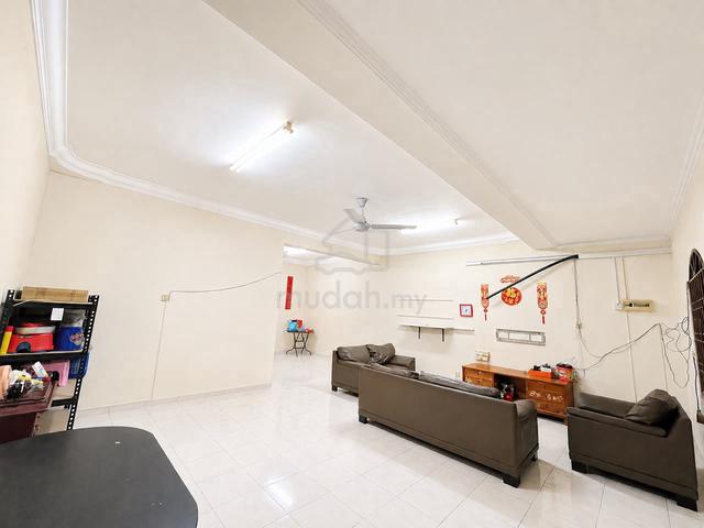 Taman Pulai Utama Double Storey Fulloan sri Skudai Kangkar Universiti 1