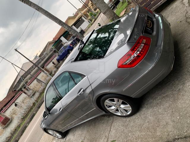 2013 Mercedes Benz E-CLASS 1.8 250 CGI - 4