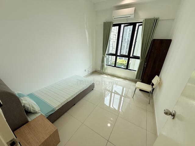 Medium Room for Rent 1