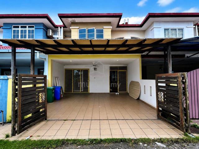 RENOVATED ‼️ Double Storey Terrace, Jalan Pluto, Seksyen U5 Shah Alam 1