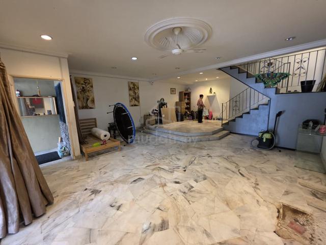 2 Storey TAMAN CONNAUGHT Cheras, Actual, Freehold, FULLY RENO & EXTEND 1