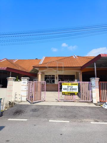 Bukit Kangkar Single 1 terrace house facing east intermediate lot unit 1