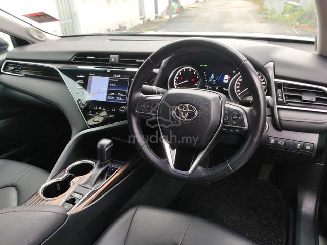 2019 Toyota CAMRY 2.5 V (A) - 4