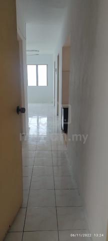 Teratai Apartment (Taman Bunga Raya) 1