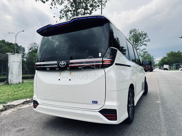 2023 Toyota VOXY 2.0 S-Z (A) MODELLISTA KIT - 3