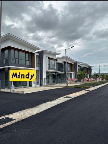 2 Storey Semi-D Commercial Shoplot Main Road Simpang Ampat Rent 1