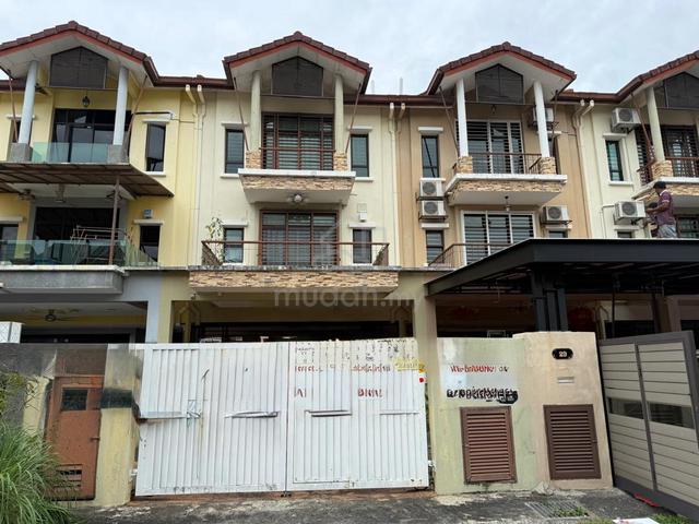 Taman Sentosa Villa Kajang Town 3 Storey Extended and Renovated 1