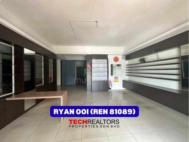 3 Storey Shoplot For Rent, Facing Road, Plaza Gunung Indah, Alor Setar 1