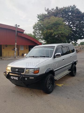 2000 Toyota UNSER 2.4 GLD MY99 F80 (M) - 3