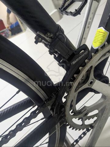 Roadbike : Trinx alloy road bike - photo 4 of 5