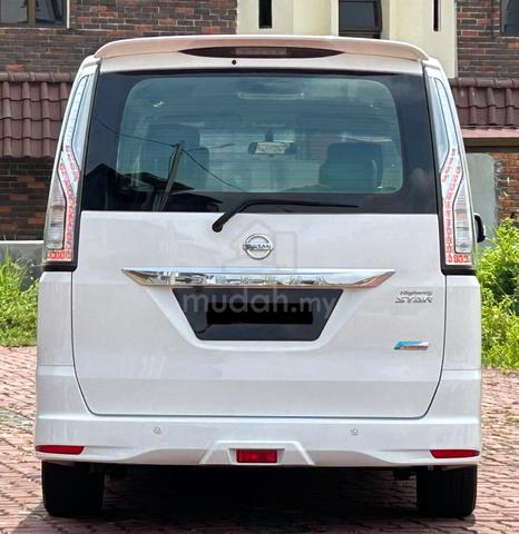 2017 Nissan SERENA 2.0 S-HYBRID HIGHWAY STAR - 4