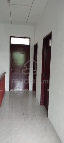 Rumah Teres 2 Tingkat 1