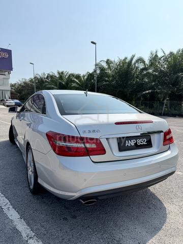 2012 Mercedes Benz E250 CGI BlueEFCY - 2