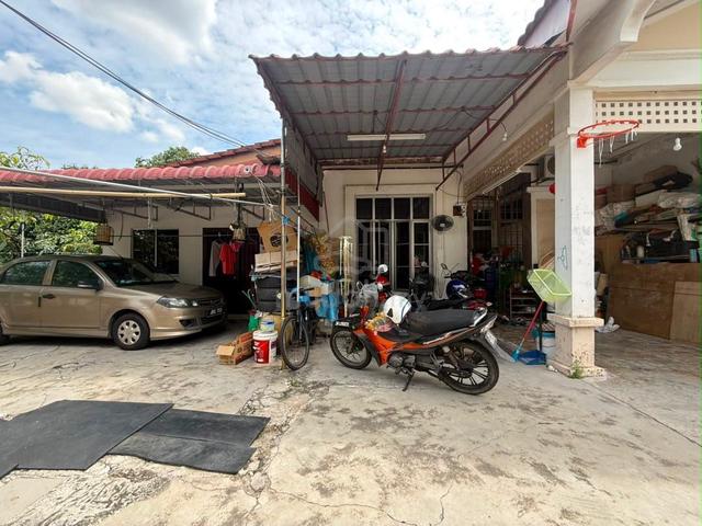 Mutiara Rini Skudai 1 Storey Corner lot Facing Playground 1