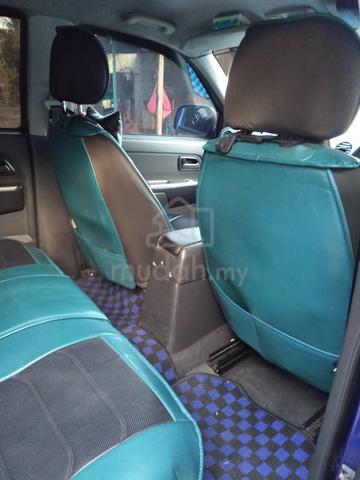 2009 Isuzu D-MAX 2.5 4x2 (STANDARD) (M) - 4