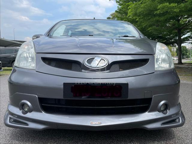 2013 Nissan GRAND LIVINA 1.6 IMPUL MC FACELIFT (A) - 5