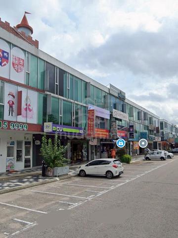 For Rent 3 Storey Shop Lot At Perjiranan 15/1 bandar dato Onn Johor 1