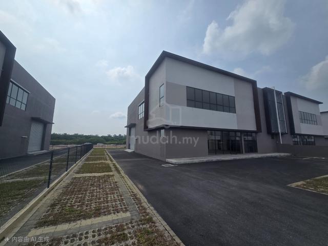 Air Hitam Klang Semi-D Factory (South Klang) LA: 13,0000sf BU:7,400 1