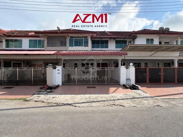 Well Maintained Double Storey Terrace Intermediate at Lopeng Miri 1
