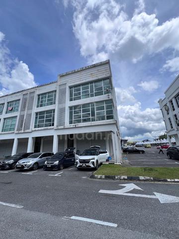 3 STOREY CORNER SHOPLOT FOR SALE At AIMAN MALL SAMARAHAN SARAWAK 1