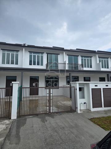 New Double Storey with Kabinet, Easy Acces to SKVE 1