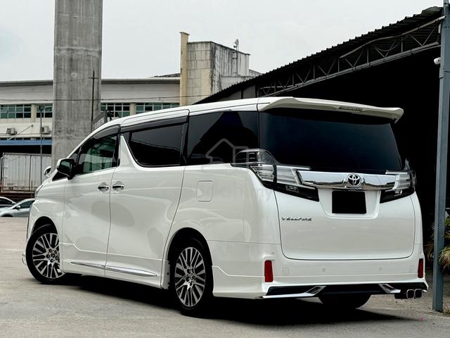 2017 2020 Toyota VELLFIRE 2.5 ZG FULL SPEC OFFER - 2