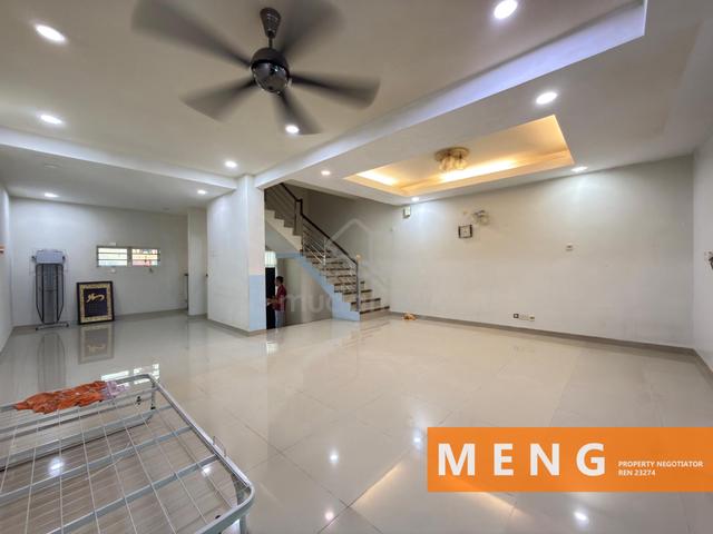 3 Storey Terrace Richmont Residences at Jelutong worth buy 1