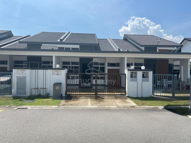 For Rent Iconia Garden Residence @ Impian Emas Single Storey Terrace 1