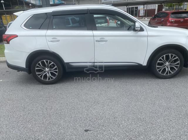 2016 Mitsubishi OUTLANDER 2.4 (A) - 3