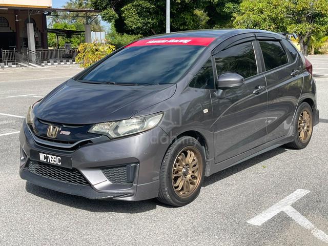 2015 Honda JAZZ 1.5 V (A) - 3