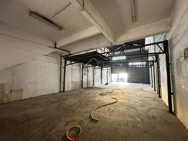 Klang Jaya 1.5 Storey Light Factory 24x70 Basic Condition 1