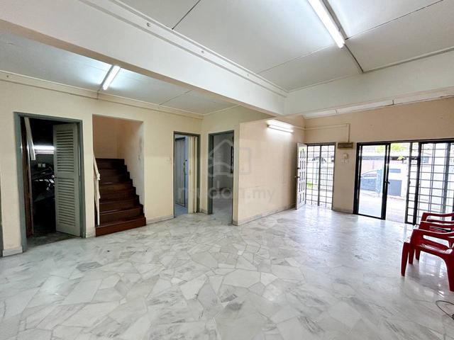 1.5 Storey USJ 2 Subang Jaya 4