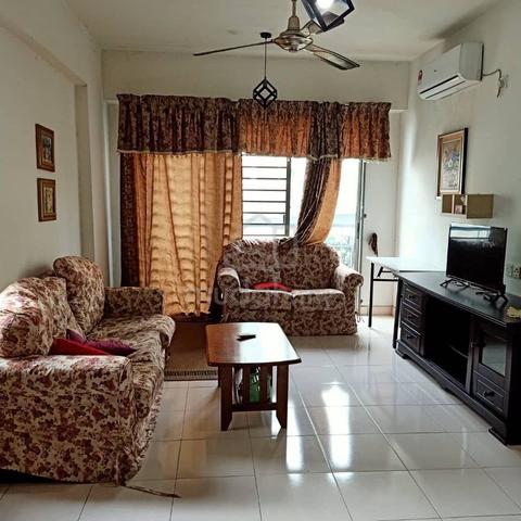 Perdana Emerald 1