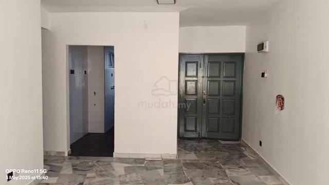 Ilham Apartment 3