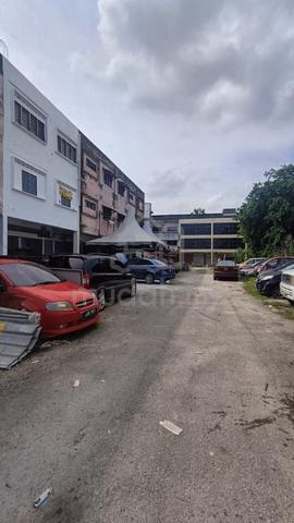 SHoplot Ground Floor Kampung Skudai Kiri 1
