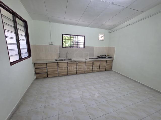 Taman Kenari 1-Storey For Rental 1