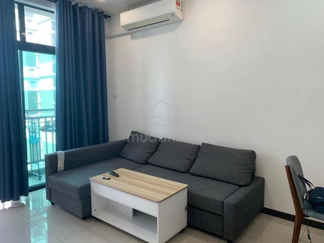 Molek Regency 1