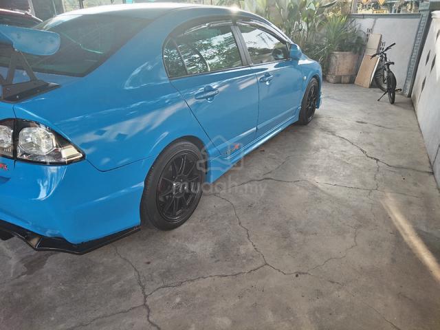 2010 Honda CIVIC 1.8 I-VTEC (A) - 4