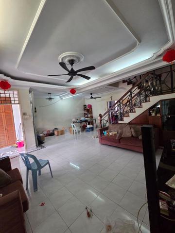 Taman Molek Jalan Molek 1/x 2-Storey Terrace 1