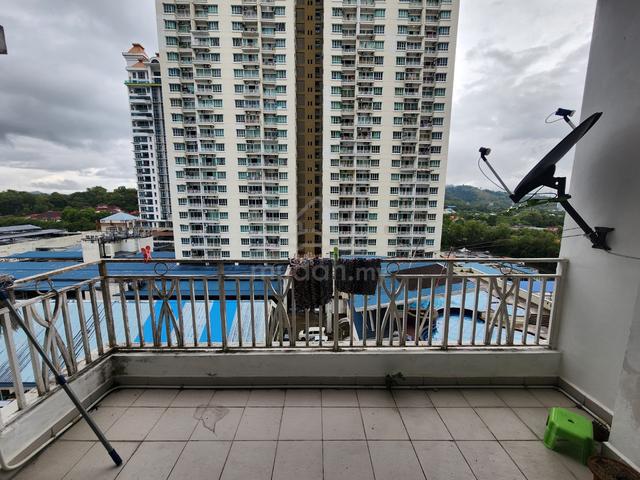1 Borneo Condominium 1